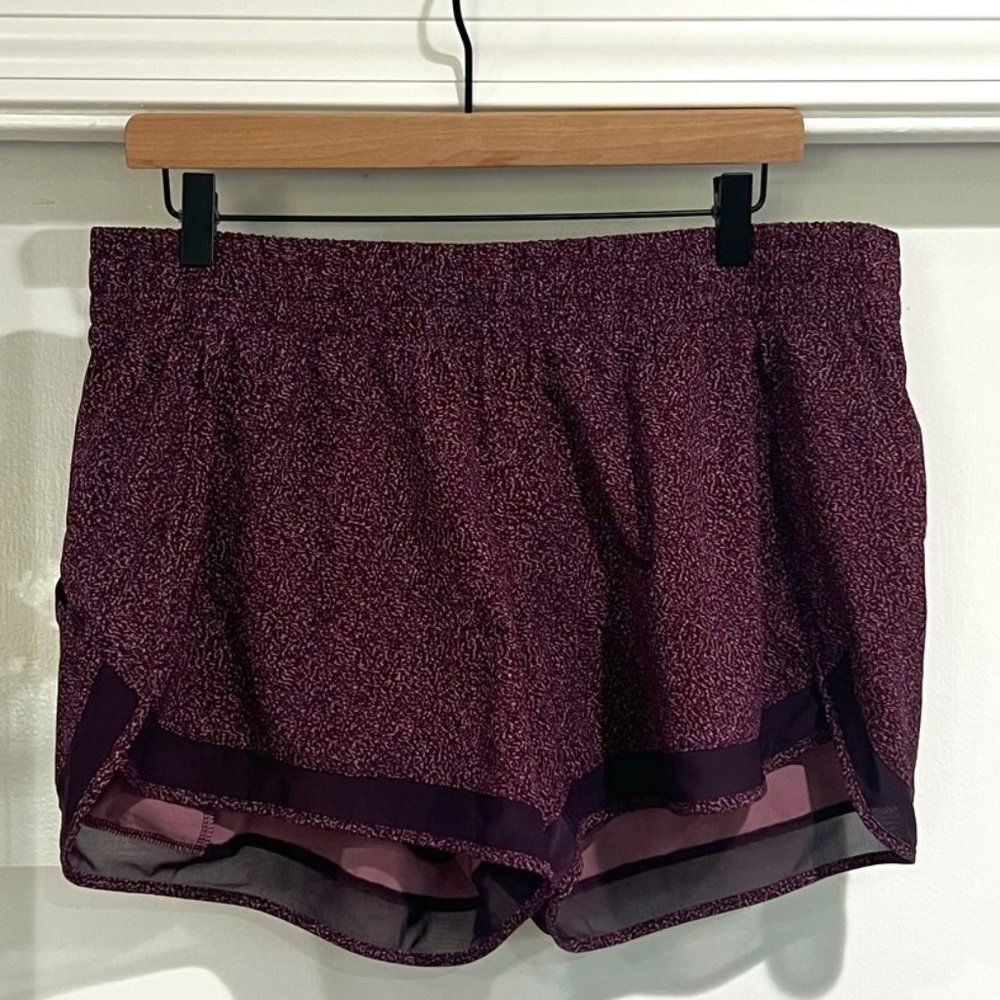 Athleta Printed Mesh Racer Run Short 4", size L